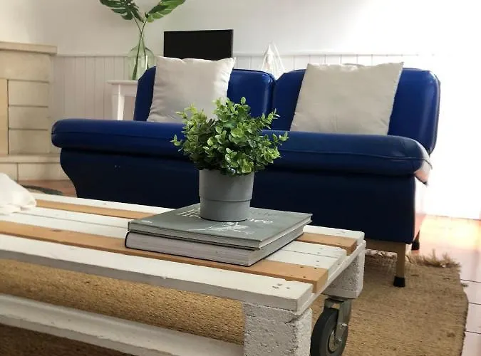 Апартаменты The Minimal House *